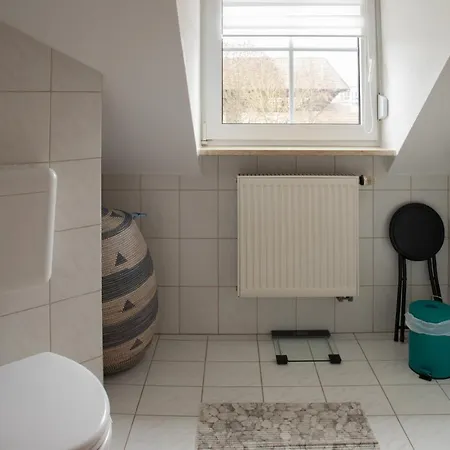 Apartment Wittmann, 2 Og., Fuer Bis Zu 3 Personen Bad Staffelstein