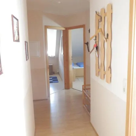 Wittmann, 2 Og., Fuer Bis Zu 3 Personen Apartment